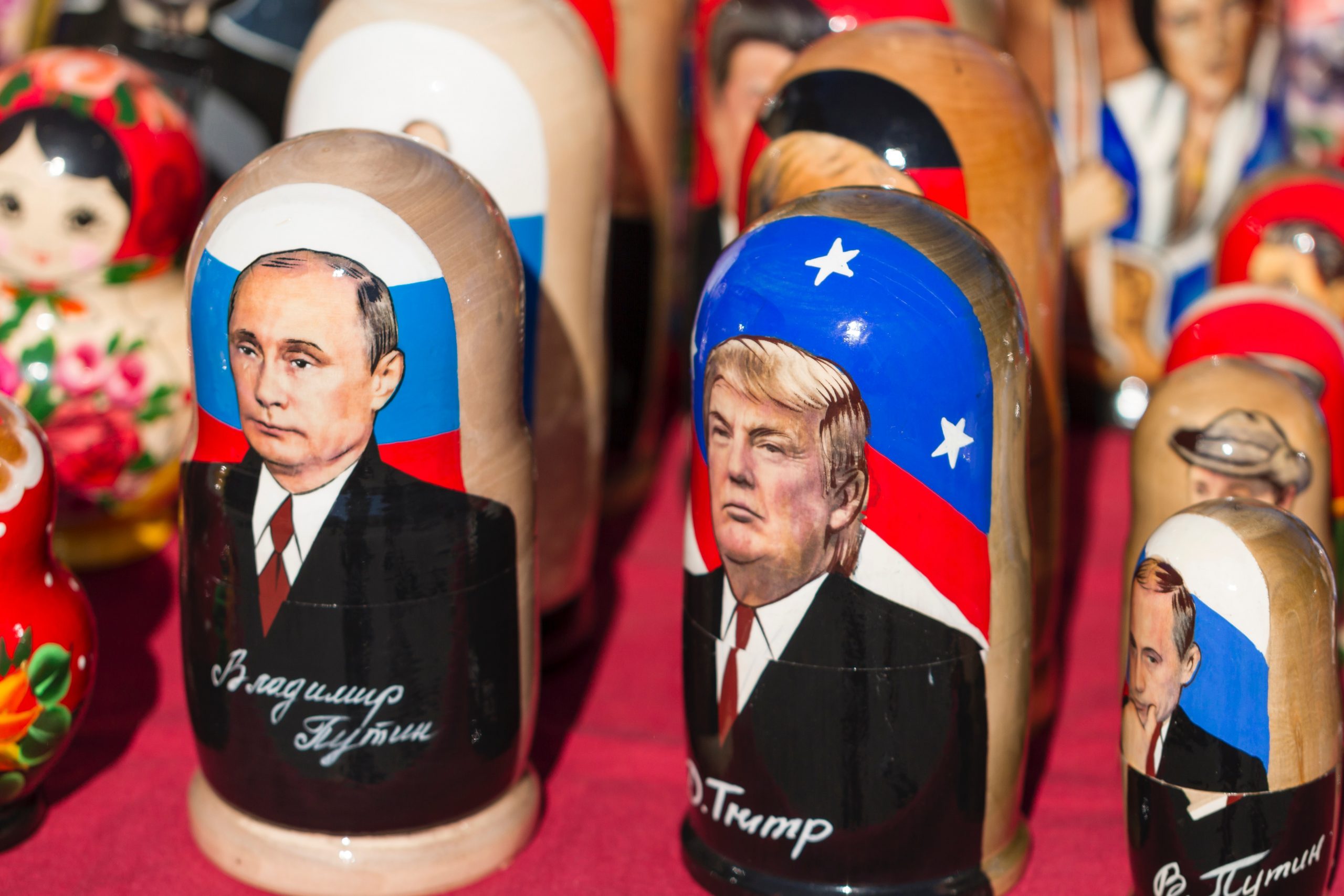 Nesting dolls with Putin and Trump 
